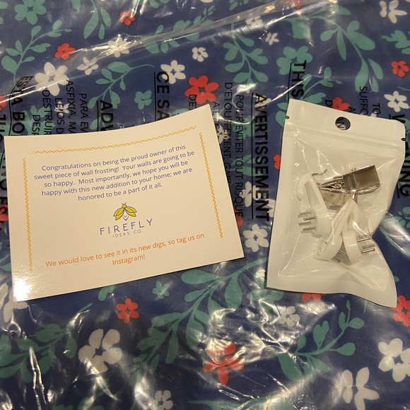 NIP Firefly Ideas Co. Tapestry Psychedelic Design 59 x 79 inches - Picture 3 of 6